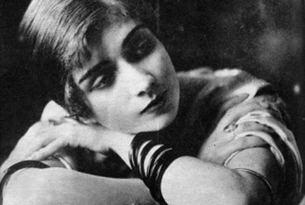 Extrait n° XXIX du recueil “Inquiétudes sentimentales” paru en 1917 de Teresa Wilms Montt traduit en français par Monique-Marie Ihry